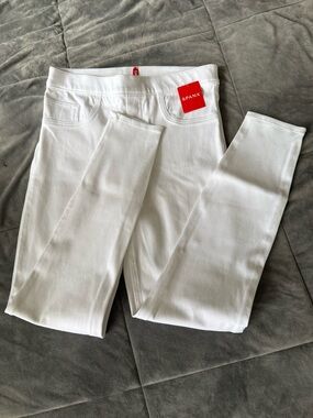 NWT SPANX White Women's Jeggings - Slim Stretch Design Size M